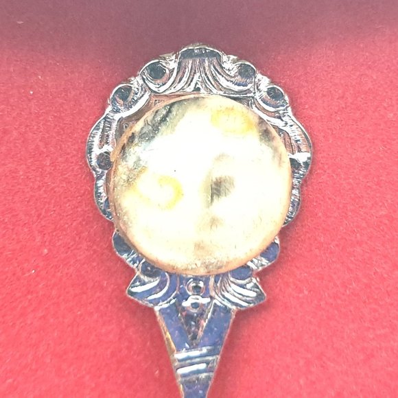 Set of 12 Collectors' Spoons in Boxes from Quebec -St. Bernard de Lacolle - Picture 11 of 11